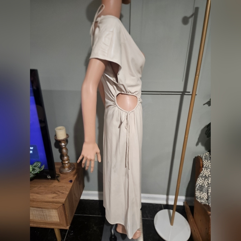 A.L.C. Syna Faux Leather Cutout Midi Dress Bone White. Size 6 NWT. - Picture 13 of 16